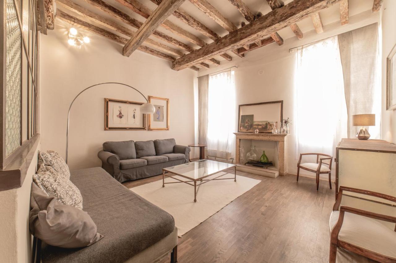 Casa Sangiacomo Quattro Modena Bagian luar foto